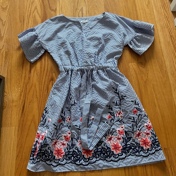 **BUNDLE** - Picture 6 of 10